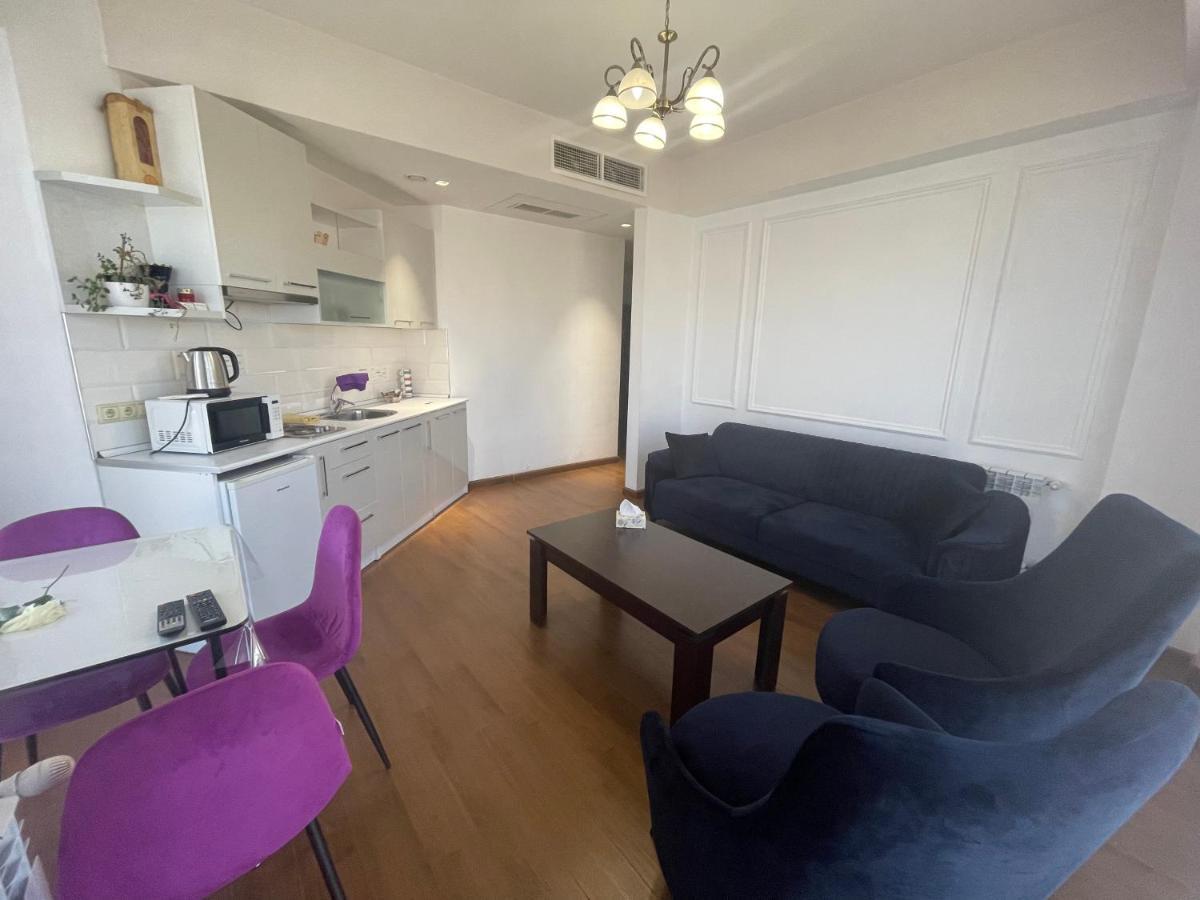 Elite Apartment 耶烈万 外观 照片